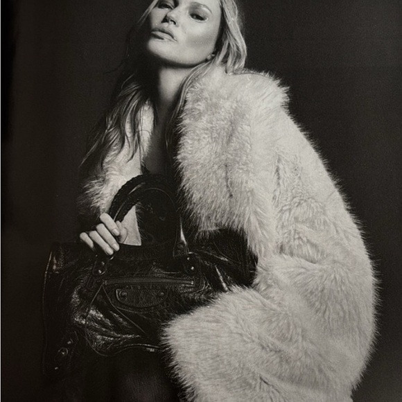 VINTAGE Jordache Faux Fur Coat USA-Fire LG- Read AMAZING STYLE- GLAM- PERFECT - Picture 7 of 8